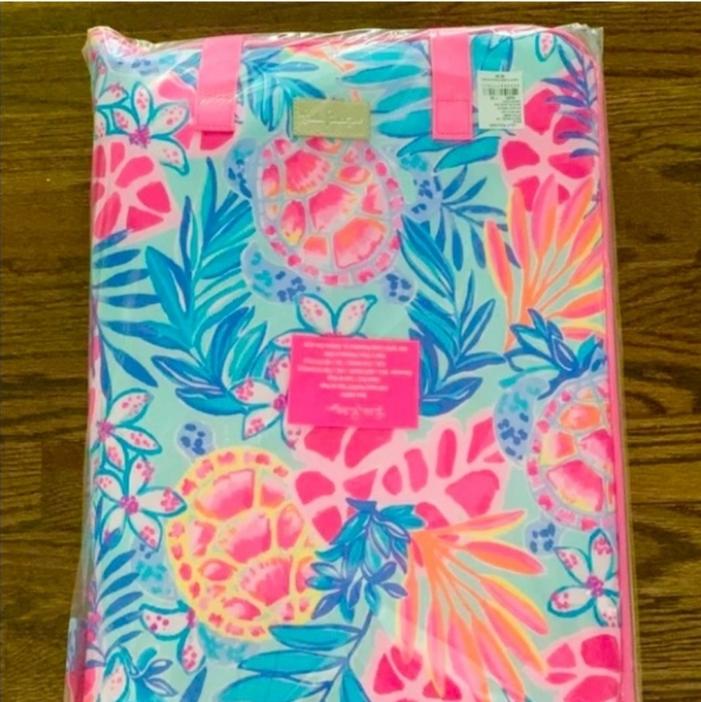 Lilly Pulitzer  Beach mat style 008310
